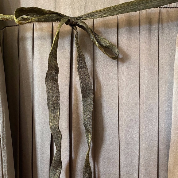 Joshi Tea-length Designer Silk Dress - Picture 5 of 9